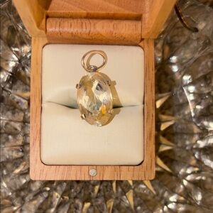 Elegant Gold Pendant